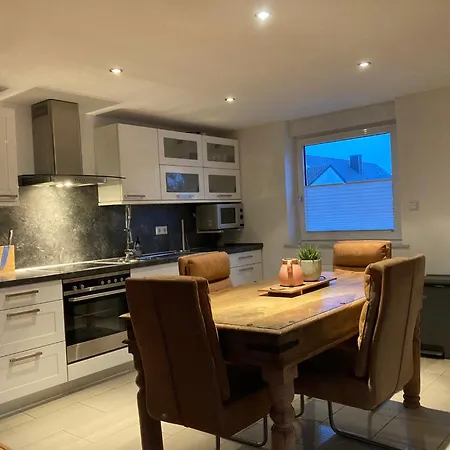 Moderne Mit Offenem Wohnkonzept - Emst דירה האגן