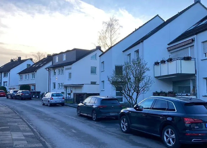 Moderne Mit Offenem Wohnkonzept - Emst *